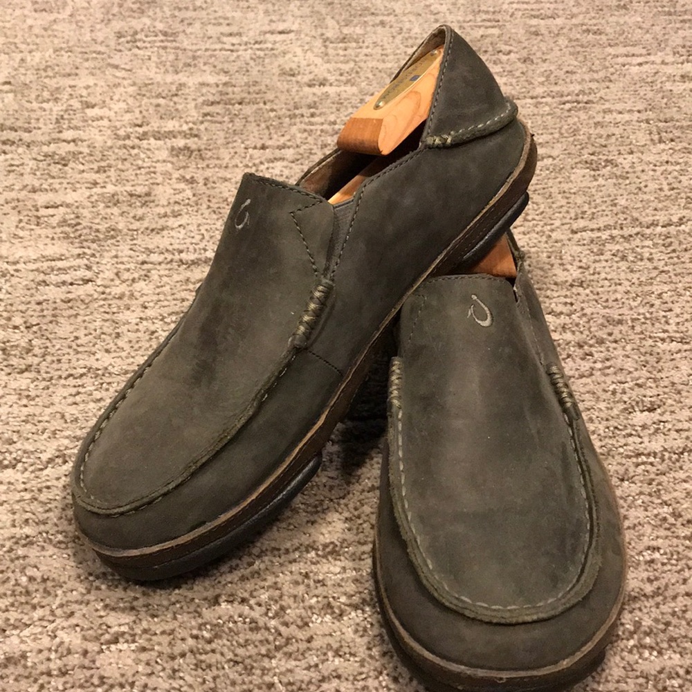 OluKai Kipuka Hulu Slippers/Loafers